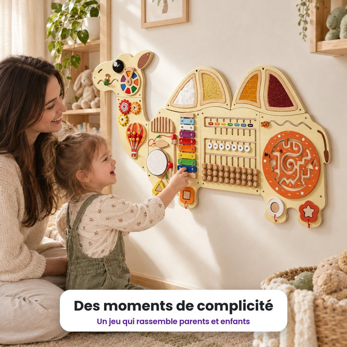 Busy board mural Chameau : enfant qui joue