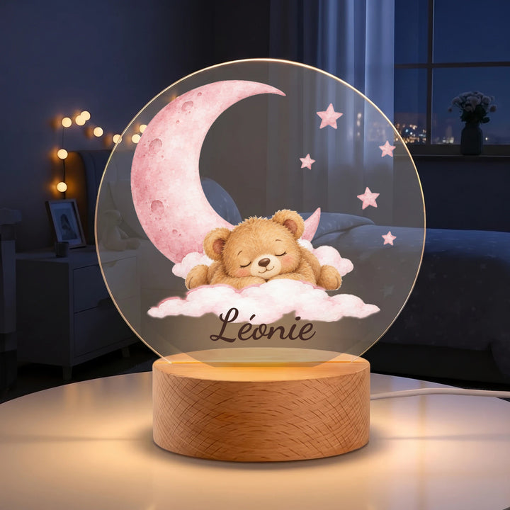 Veilleuse Douce Nuit personnalisée : lune rose, ourson endormi et prénom Léonie